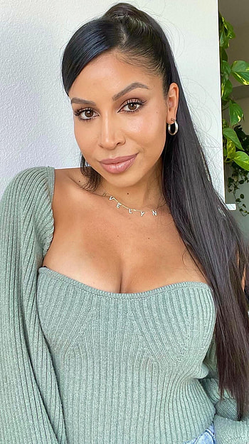 Evelyn Gonzalez, model HD phone wallpaper