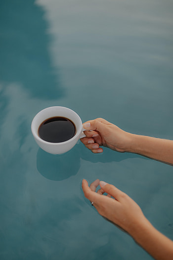 Water, Coffee, Miscellanea, Miscellaneous, Cup, Hands HD phone wallpaper
