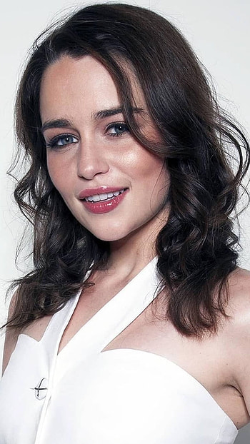 Emilia Clarke, Emilia Clarke Heroine HD phone wallpaper