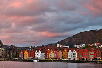 Bryggen, Norway, In a nutshell HD wallpaper