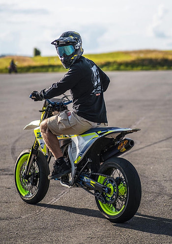 Grenzgaenger supermoto, motorcycle, sky HD phone wallpaper