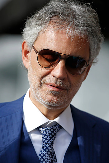Andrea Bocelli, Mesmerizing vocals in Glasgow, SSE Hydro, Music HD phone wallpaper