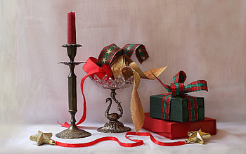 Still life, present, gift, candle, christmas HD wallpaper