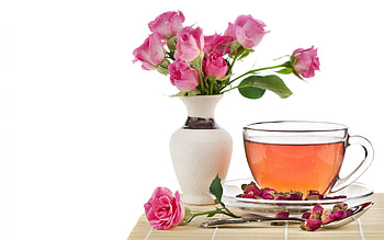 Roses and Tea, graphy, tea, pink roses, beauty, rose, petals, pink petals, tea time, roses, vase, pink rose, romance, beautiful, cup, still life, pink, pretty, with love, nature, romantic, flowers, cup of tea, lovely, for you HD wallpaper