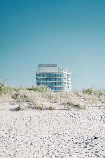 Grass, Sand, Building, Minimalism, Dunes, Links HD phone wallpaper