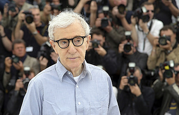 Woody Allen, Former teen model, Eight-year relationship, Allen and Mia Farrow HD wallpaper