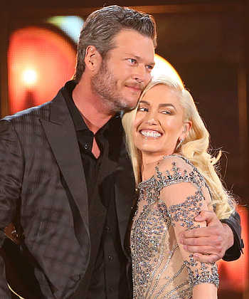 Gwen Stefani, Princess in love, BBMA duet, InStyle magazine HD phone wallpaper