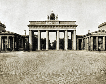 Brandenburg Gate, Berlin, Germany, 1892 HD wallpaper