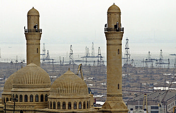 Shuttered mosque, Iranian influence, Political tensions, Times of Israel report HD wallpaper
