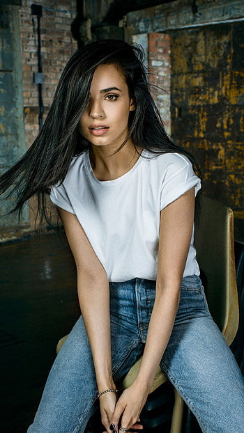 Sofia Carson, hollywood actress, model, sexy gorgeous HD phone wallpaper