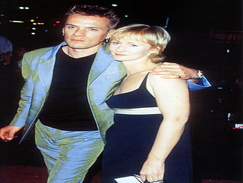ADAM MULLEN AND BEAUTYFUL FRIEND, music, action, entertainment, usa HD wallpaper