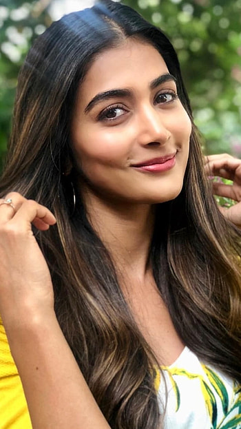 South Heroine, Beautiful, Pooja Hegde, Tollywood Actress HD phone wallpaper