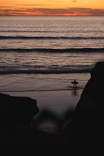 Twilight, Beach, Dark, Silhouette, Dusk, Surfer HD phone wallpaper
