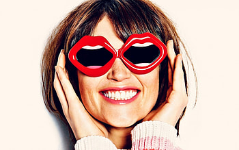 Gemma Arterton, white, model, smile, girl, actress, woman, sunglasses, red, face, funny, lips HD wallpaper