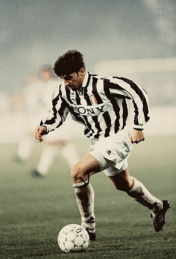Del Piero Juventus, sports uniform, soccer HD phone wallpaper