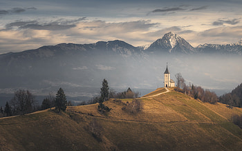 church in the mountains, evening, sunset, Slovenia, Alps, mountain landscape HD wallpaper