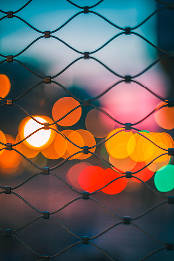 Glare, Miscellanea, Miscellaneous, Grid, Fence, Blurred, Fuzzy HD phone wallpaper
