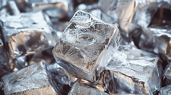 Stunning Silver: Ultra, silver, ice cube, frozen, metal, drink HD wallpaper
