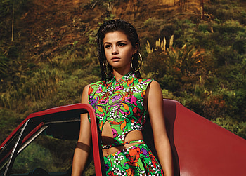 Selena Gomez 2017, selena-gomez, celebrities, music, girls HD wallpaper