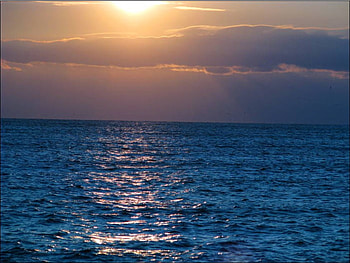 la vita e bella, blue, sea, life, beautiful, relax, water, sunset HD wallpaper