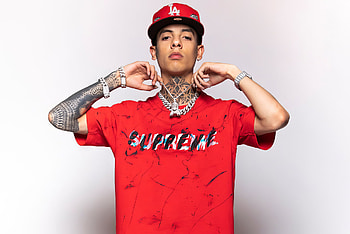 Hip-Hop Fashion Featuring Artist in Red, music, Natanael Cano HD wallpaper
