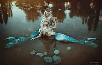 Mermaids, lake, siren, vara, blue, mermaid, model, girl, woman, jewel, summer, marketa novak, couple, water HD wallpaper