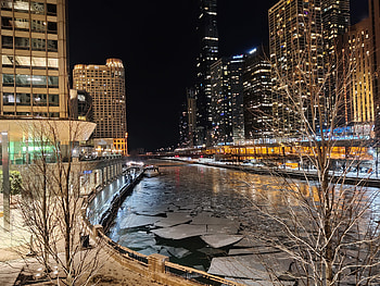 Chicago River, night, dark, ice HD wallpaper