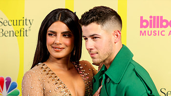 Priyanka Chopra, Nick Jonas, Desire for kids, Love HD wallpaper