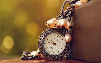 Chain , Industrial motifs, Linked connections, Strong visual impact HD wallpaper