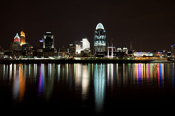 Cincinnati skyline, Tax friendly city, Businesses, Sibcy Cline HD wallpaper
