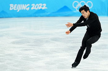Chen's redemption, World record breaker, Figure skating triumph, Inspiring comeback HD wallpaper