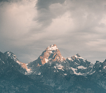 Grand Teton National Park, cloudy sky, mountains HD wallpaper