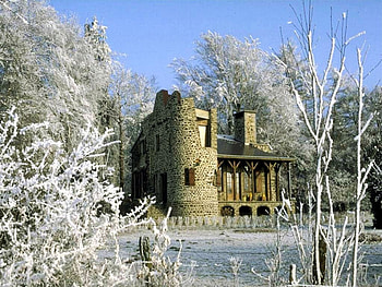 Stylish House, winter, building, snow, ice HD wallpaper