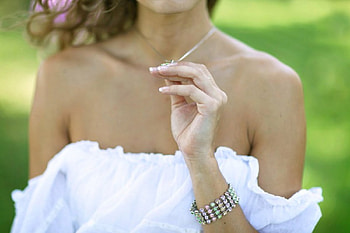 Beautiful..., lady, hands, girl, hair, woman, beauty, female HD wallpaper