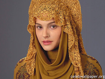 Natalie Portman, pretty, eyes, lips, actress, dress, gold, female HD wallpaper