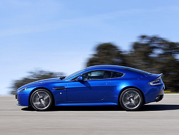Auto, Aston Martin, Cars, Side View, Speed, 2011, V8, Vantage HD wallpaper