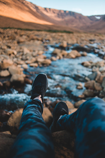 Stones, Mountains, Coast, Miscellanea, Miscellaneous, Legs, Sneakers HD phone wallpaper