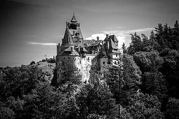 Dracula's Castle, Rebranding, Vanity Fair HD wallpaper