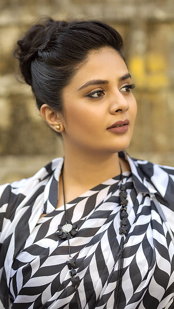 Sreemukhi, model, anchor HD phone wallpaper