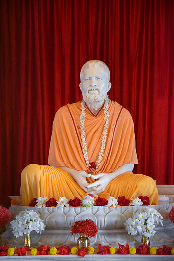 Ramakrishna Math & Ramakrishna Mission, Belur Math - Sri Ramakrishna, Sri Ma Sarada at Belur Math, 4 November 2020. HD phone wallpaper