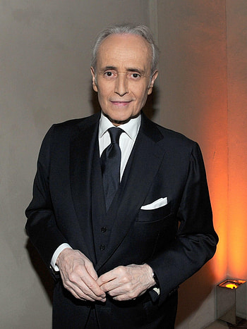 Jose Carreras, Leukemia battle, Berlin benefit gala, Charitable event HD phone wallpaper