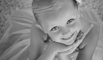 white, black, dance, graphy, bw, little ballerina, ballet, wp, ballerina HD wallpaper