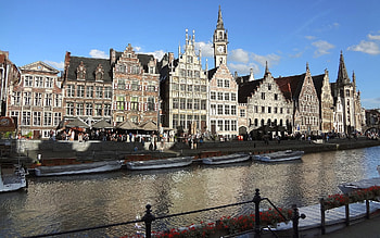 Town in Flanders, Belgium, Belgium, boats, river, Flanders, old town, houses HD wallpaper