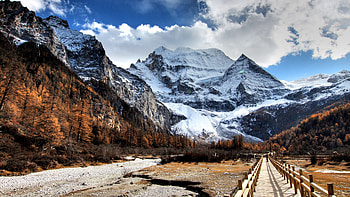 Mountain landscape, Cloud formations, Breathtaking scenery HD wallpaper