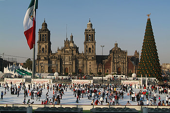 Christmas ice-rink, Zocalo (Constitution Square) HD wallpaper