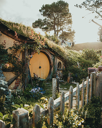 Miscellanea, Miscellaneous, Small House, Lodge, Round, Hill, Cave, Door HD phone wallpaper