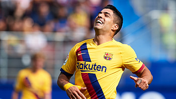 Luis Suarez, Match injury, Barcelona setback, Real Betis HD wallpaper