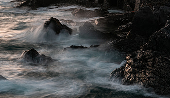 Coast, sea, rocks, black, mist HD wallpaper