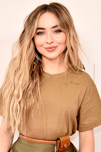 Sabrina Carpenter, Movies, Netflix, Wiki HD phone wallpaper