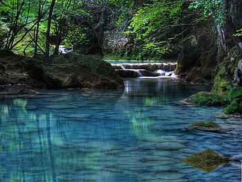 River Urederra, Navarre, Spain, trees, river, water, rock HD wallpaper